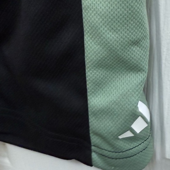 Adidas Green and Black Short Set, Size 4 - Picture 2 of 4